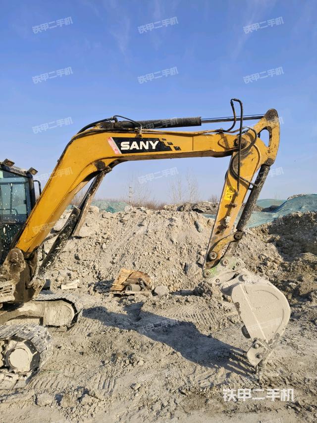 小臂整體右前（工作和回轉裝置）