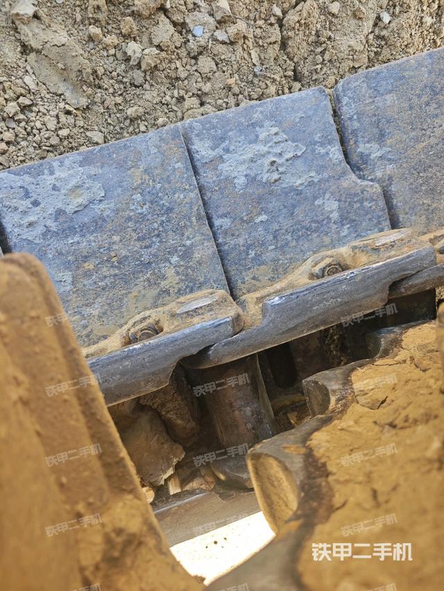 右側(cè)履帶整體（行走機(jī)構(gòu)）