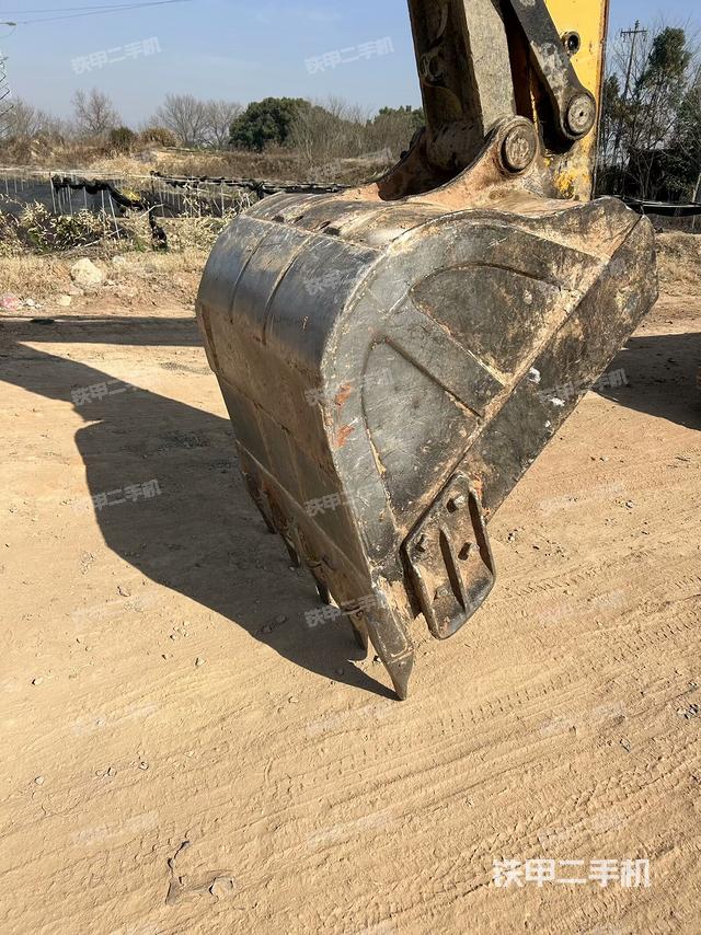 左導(dǎo)向輪（行走機構(gòu)）