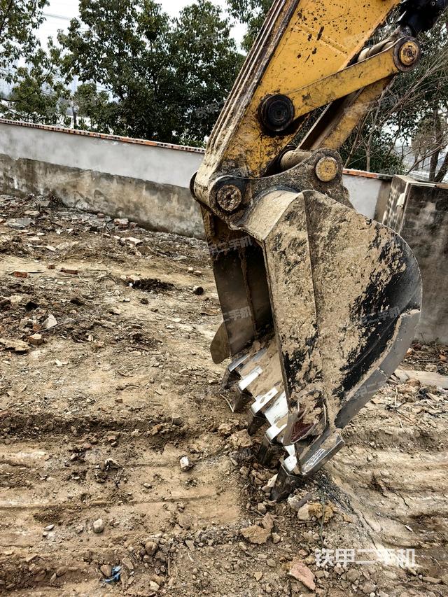 鏟斗45度（工作和回轉(zhuǎn)裝置）