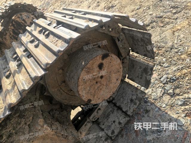 右導(dǎo)向輪（行走機(jī)構(gòu)）