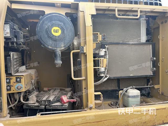 液壓泵室（大件艙室）