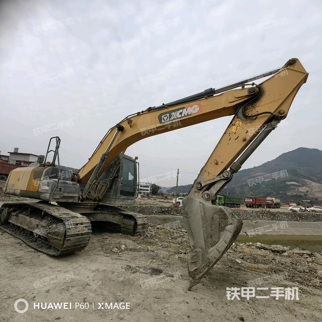 右前45(整機外觀) 右前45(整機外觀)