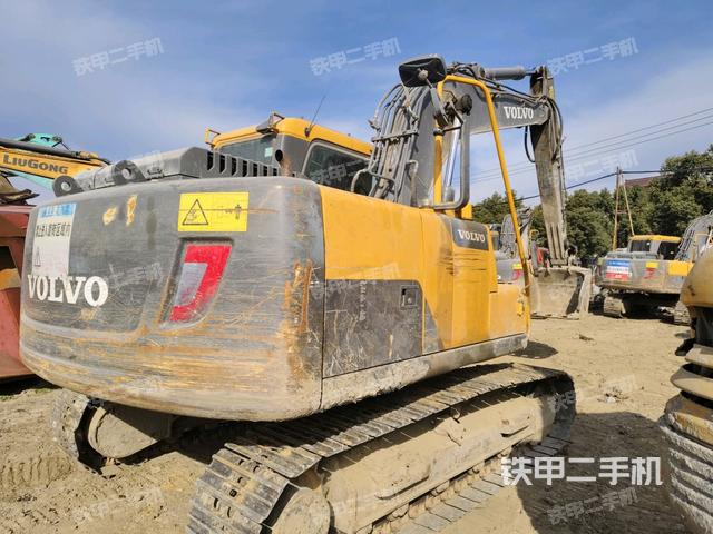 右后45（整機(jī)外觀）