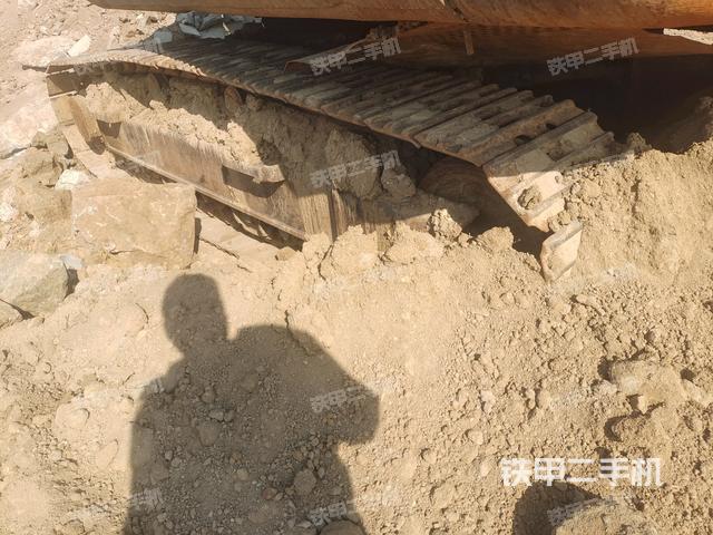 左導(dǎo)向輪(行走機構(gòu)) 左導(dǎo)向輪(行走機構(gòu))
