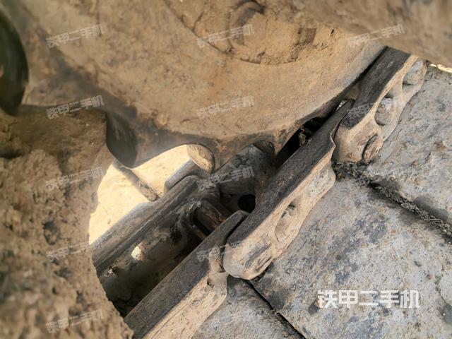 右側(cè)行走馬達(dá)蓋板（行走機(jī)構(gòu)）