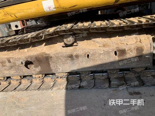 單側(cè)履帶整體（整機(jī)外觀）