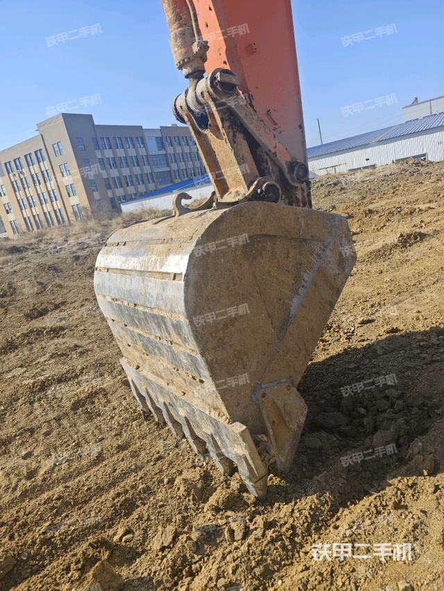 小臂整體左后（工作和回轉(zhuǎn)裝置）