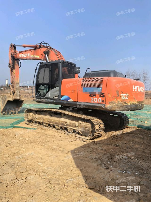 左后45(整機(jī)外觀) 左后45(整機(jī)外觀)