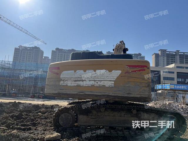 駕駛室整體（整機(jī)外觀）