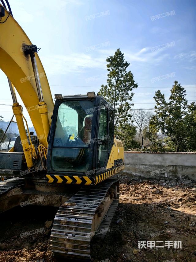 右后45(整機外觀) 右后45(整機外觀)