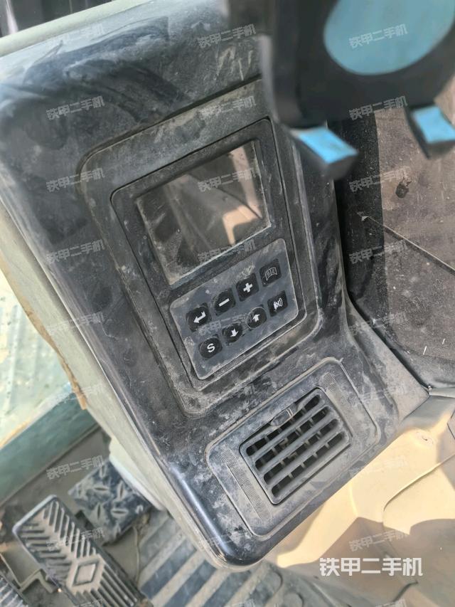 顯示屏?（駕駛室部分）