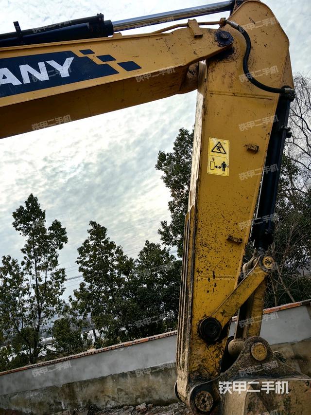 小臂整體左后（工作和回轉(zhuǎn)裝置）