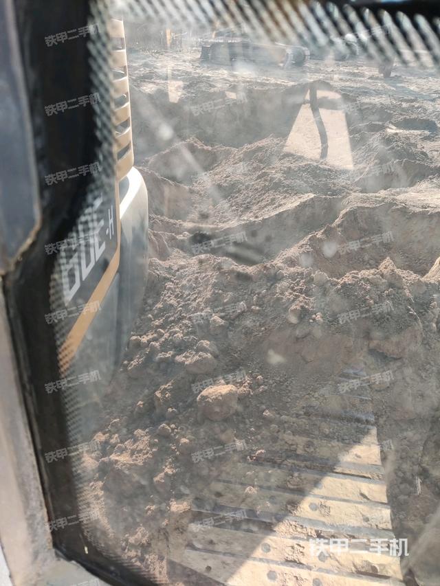 后窗玻璃角標(biāo)（駕駛室部分）