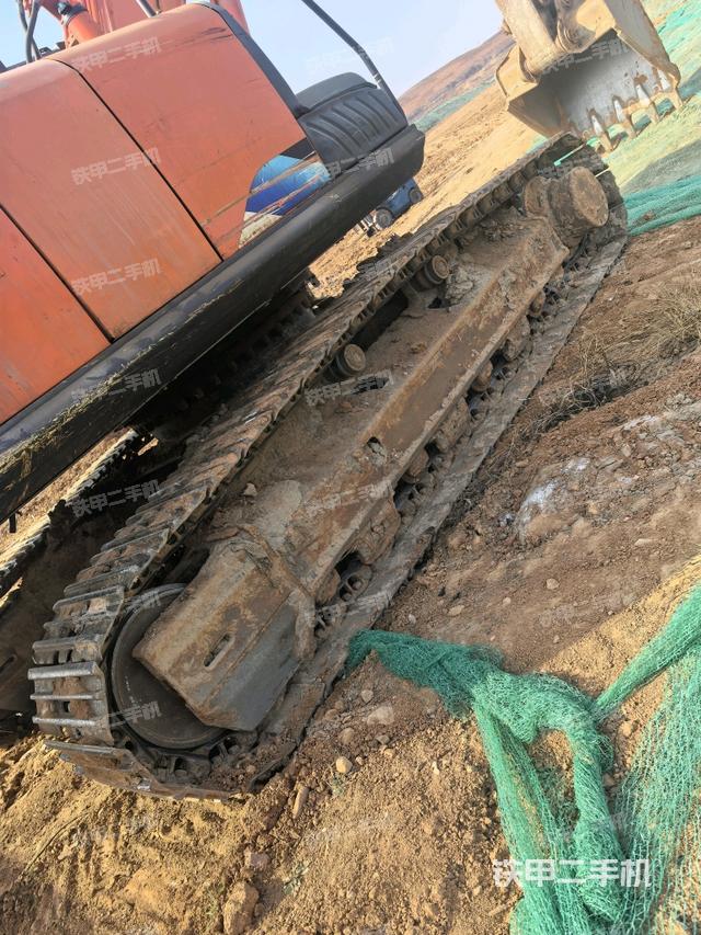 左托鏈輪和鏈筋(行走機(jī)構(gòu)) 左托鏈輪和鏈筋(行走機(jī)構(gòu))