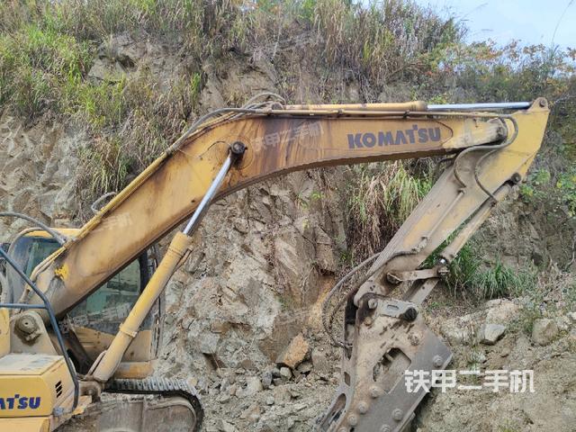 大臂整體?右側(cè)（工作和回轉(zhuǎn)裝置）