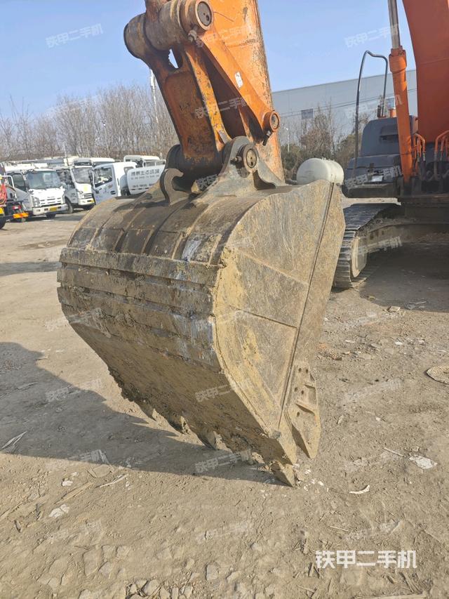 大臂整體?右側(cè)（工作和回轉(zhuǎn)裝置）