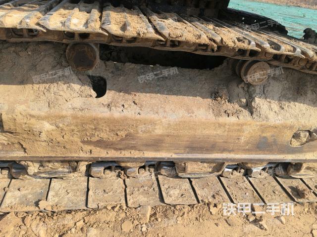 右驅(qū)動(dòng)輪(行走機(jī)構(gòu)) 右驅(qū)動(dòng)輪(行走機(jī)構(gòu))