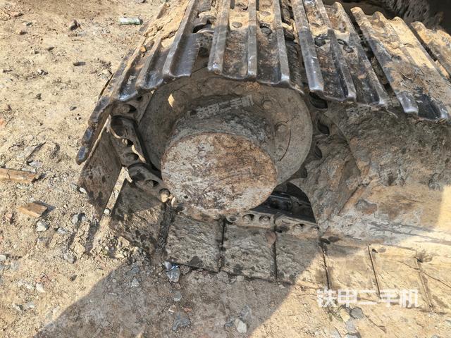 左導(dǎo)向輪（行走機(jī)構(gòu)）