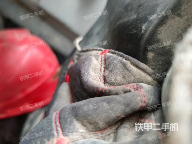 座椅后部（駕駛室部分）