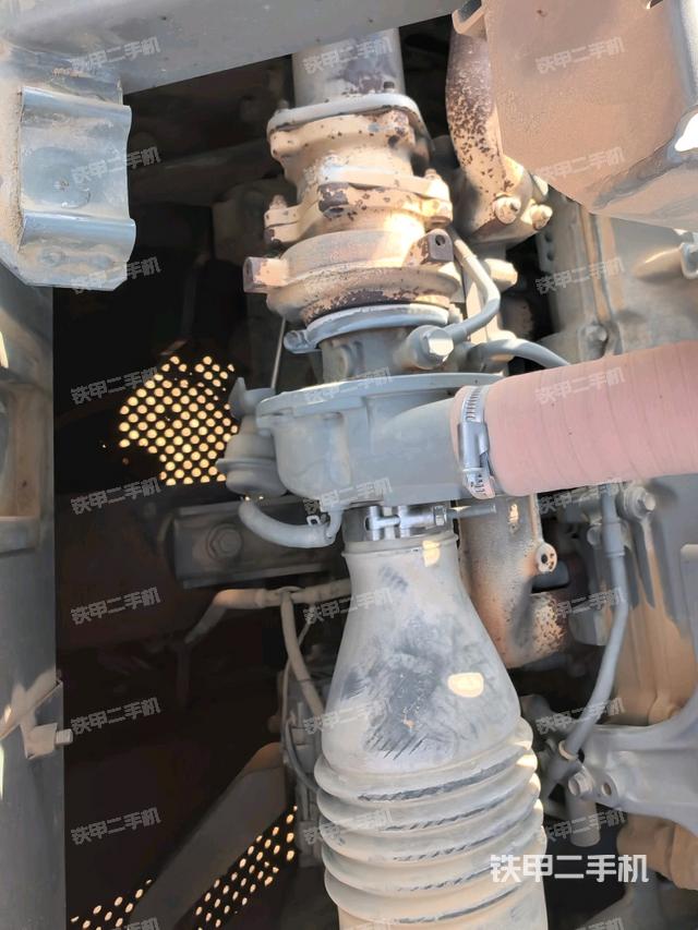 氣門室蓋螺絲特寫(上車部件) 氣門室蓋螺絲特寫(上車部件)