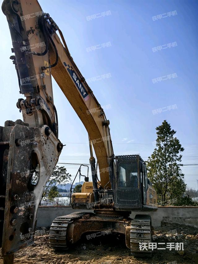 右前45(整機外觀) 右前45(整機外觀)