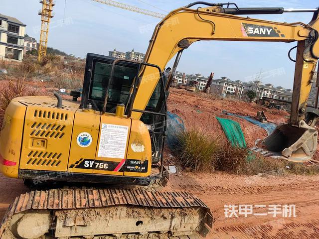 整機右后45°(整機外觀) 整機右后45°(整機外觀)