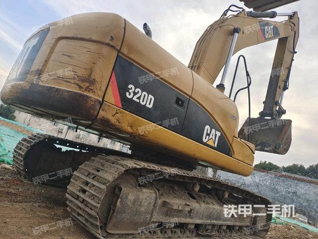 右后45(整機(jī)外觀) 右后45(整機(jī)外觀)