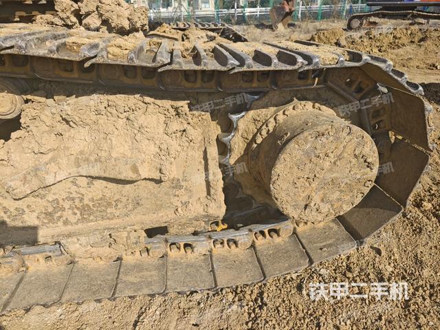 右側(cè)行走馬達(dá)蓋板（行走機(jī)構(gòu)）