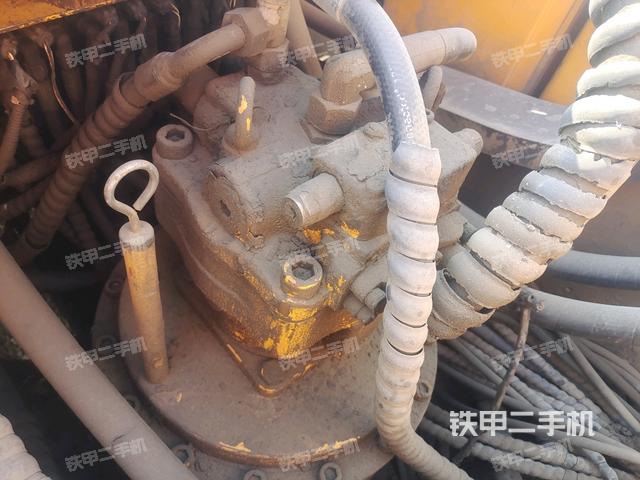 駕駛室頂部俯視(上車部件) 駕駛室頂部俯視(上車部件)