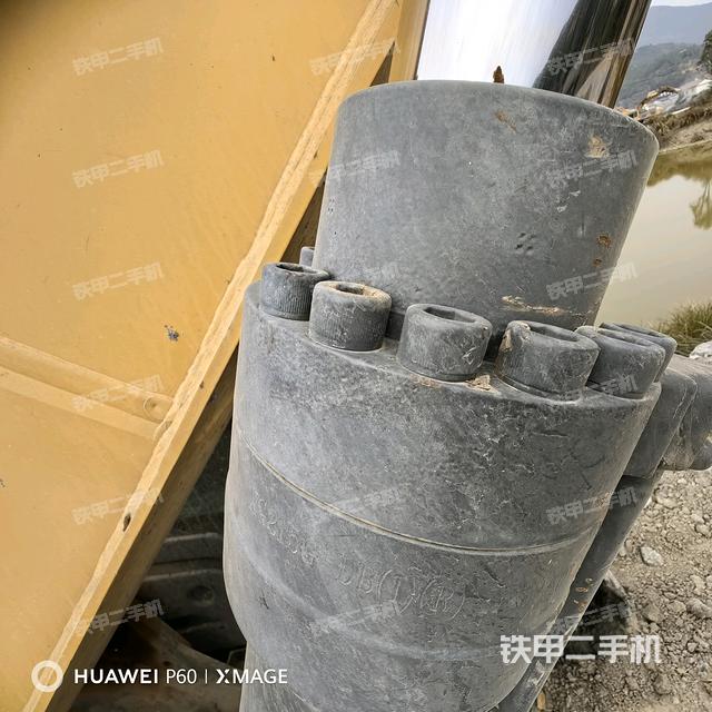 小臂整體右前(工作和回轉(zhuǎn)裝置) 小臂整體右前(工作和回轉(zhuǎn)裝置)