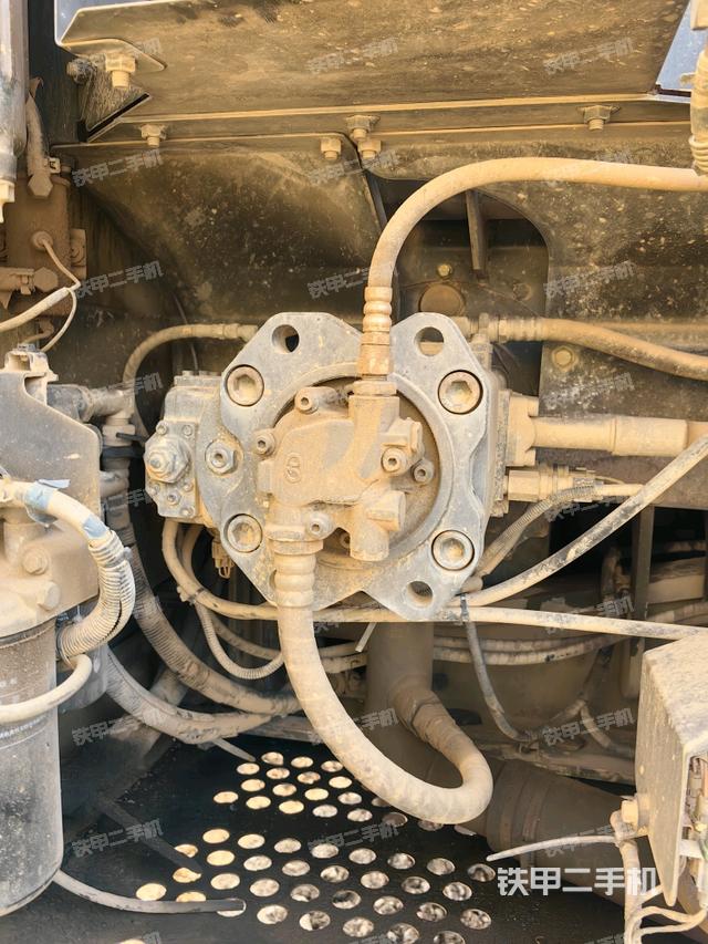 液壓泵室(大件艙室) 液壓泵室(大件艙室)