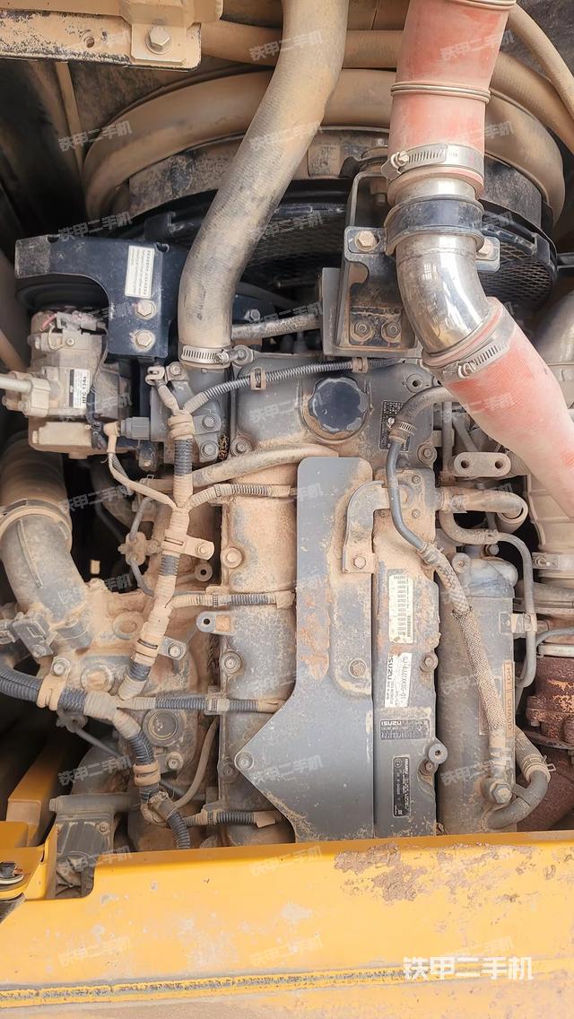 发动机整体俯视（整机外观）