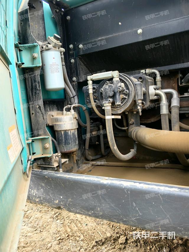 液壓泵室(大件艙室) 液壓泵室(大件艙室)