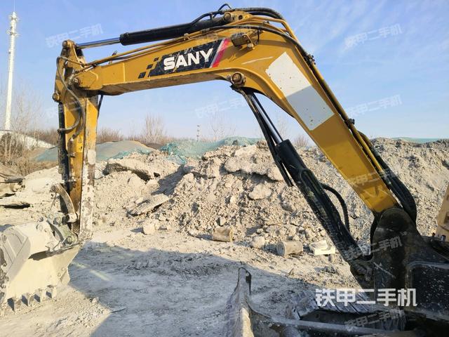 小臂整體左后（工作和回轉裝置）