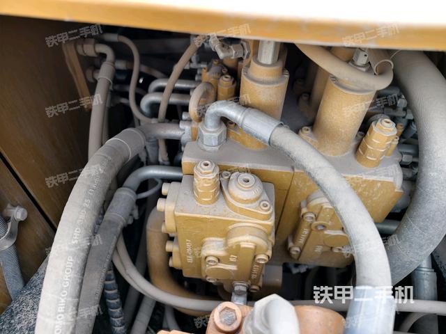 分配閥（上車部件）