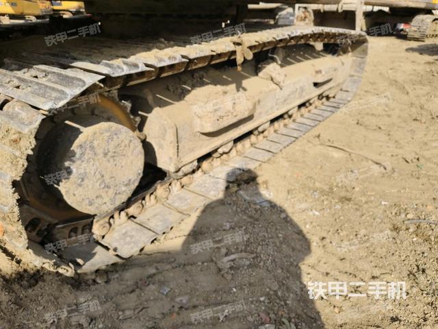 右側(cè)履帶整體（行走機(jī)構(gòu)）