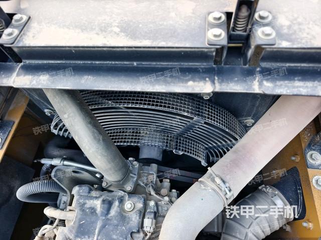 水箱+風(fēng)扇特寫（上車部件）