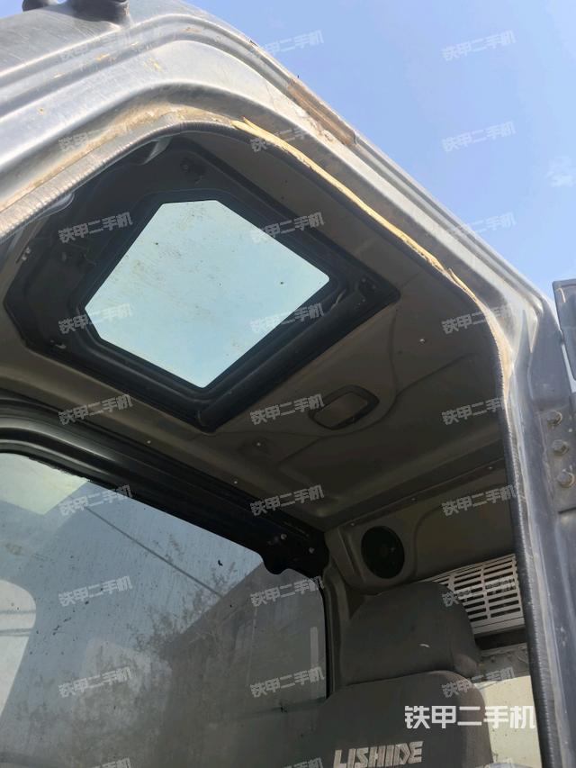 頂棚整體（駕駛室部分）