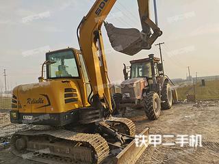 山東臨工E660FL挖掘機(jī)