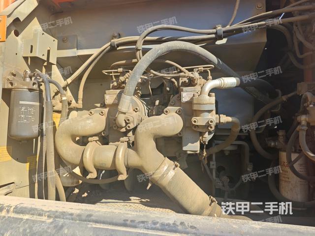 液壓泵室（大件艙室）