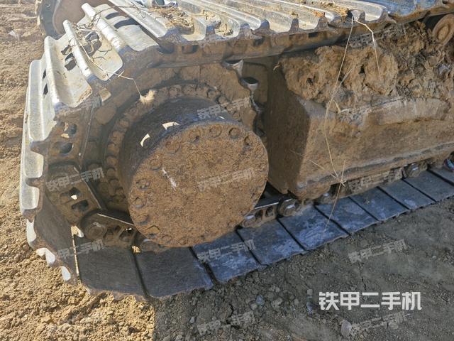 左驅(qū)動(dòng)輪（行走機(jī)構(gòu)）