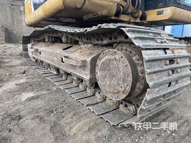 左驅(qū)動輪（行走機構）