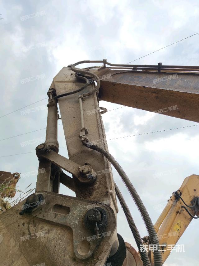 小臂整體左后（工作和回轉(zhuǎn)裝置）