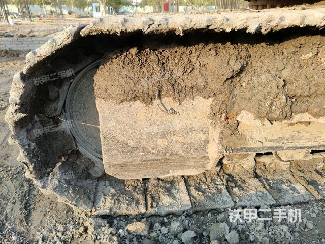 左側(cè)行走馬達蓋板(行走機構(gòu)) 左側(cè)行走馬達蓋板(行走機構(gòu))