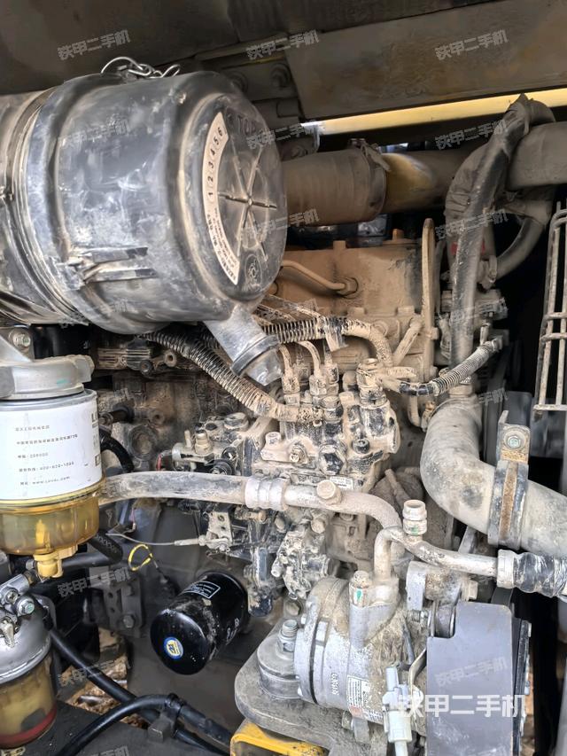 發(fā)動機(jī)室（上車部件）