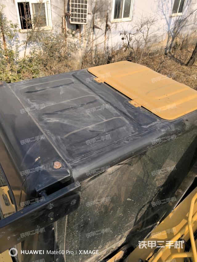 回轉(zhuǎn)馬達(dá)（上車部件）