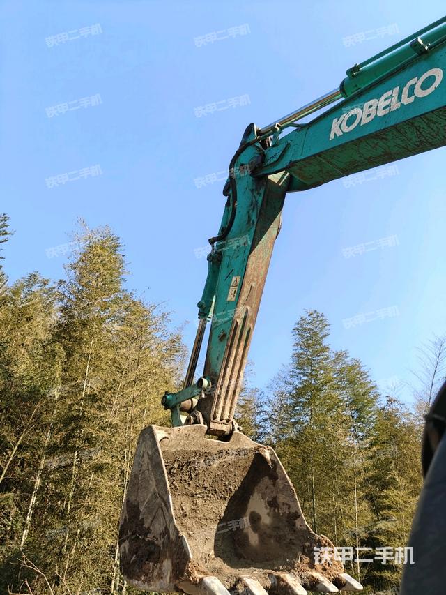 小臂整體左后（工作和回轉(zhuǎn)裝置）