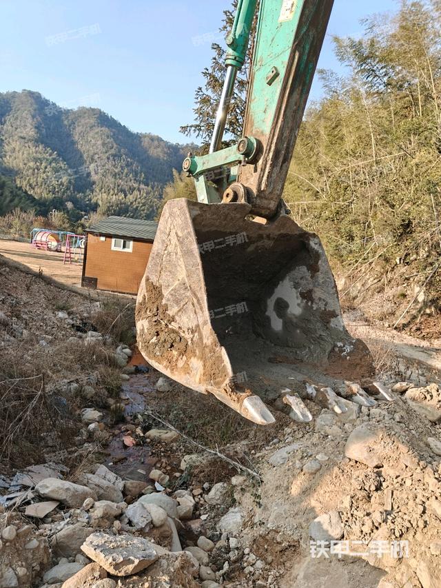 鏟斗45度（工作和回轉(zhuǎn)裝置）