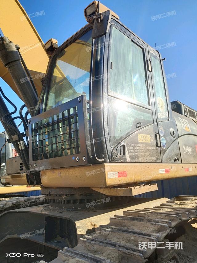 駕駛室整體（整機外觀）